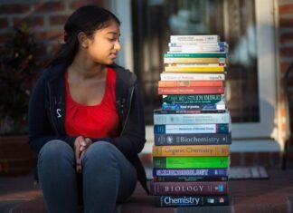 TIPS FOR COLLEGE STUDENTS TO GET BACK ON A SCHEDULE AFTER WINTER BREAK