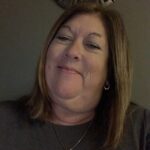 Retired teacher, assistant principal establishes education scholarship