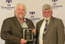 Mark Creter Receives College of Arts & Sciences Award for Innovative Teaching