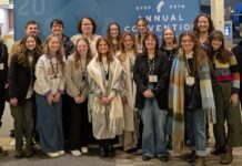 Fourteen Psychology Students Present their Original Research in Denver